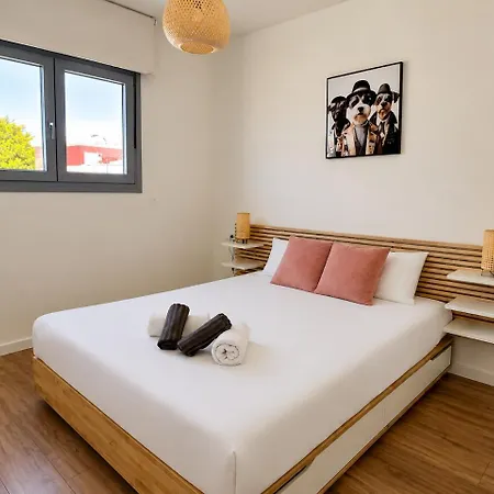 4-bedroom Penthouse With Sea View, Pool, And Fitness Area *