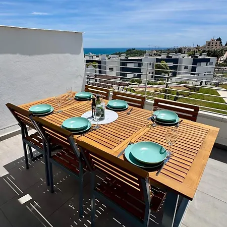 4-bedroom Penthouse With Sea View, Pool, And Fitness Area Estepona
