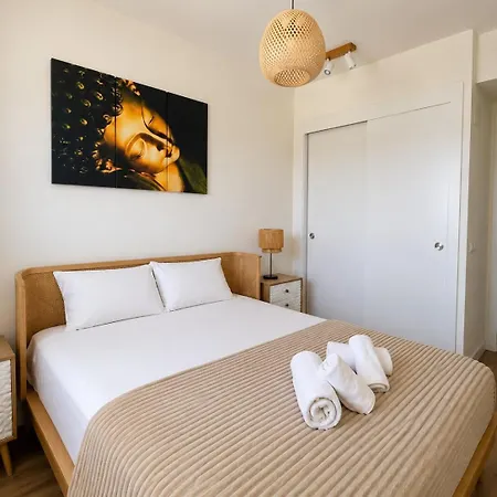 4-bedroom Penthouse With Sea View, Pool, And Fitness Area Estepona